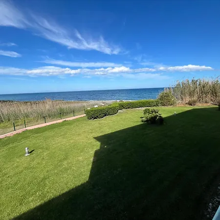 Bord De Avec Piscine A7 *
