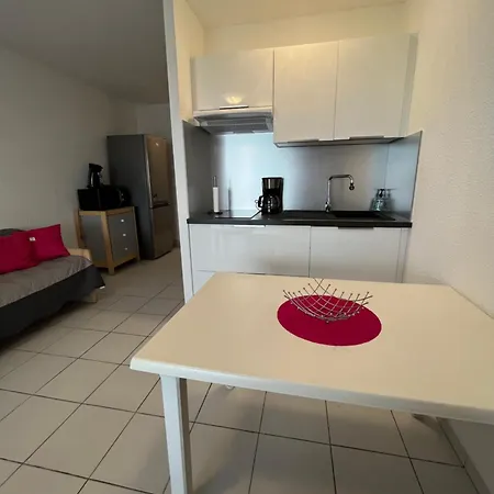 Bord De Avec Piscine A7 Apartmán *