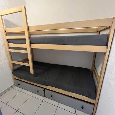 Bord De Avec Piscine A7 *